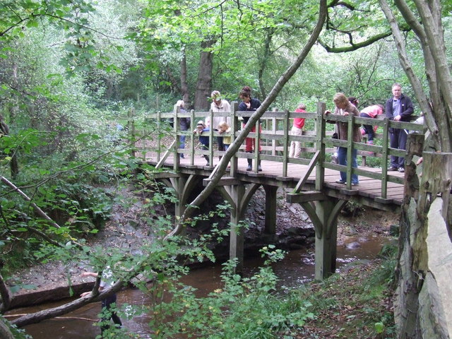 pooh sticks bridge